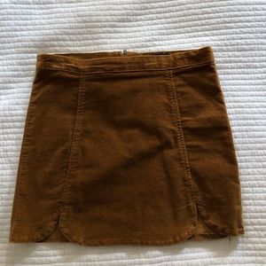 BRANDY MELVILLE skirt